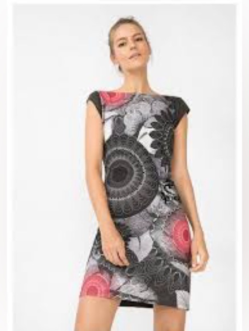 Vintage 2000! DESIGUAL, the Y2K Mandela dress!